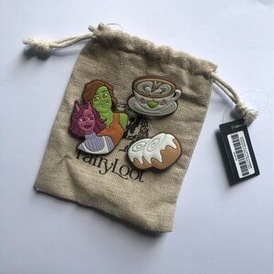 Fairyloot Legends & Lattes (croc) charms